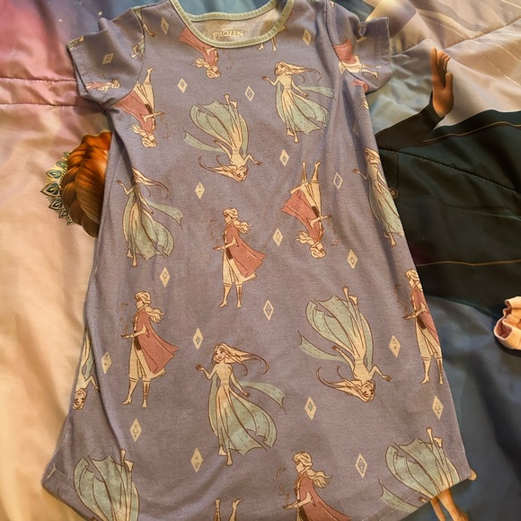 Frozen Other - Little girls night gown